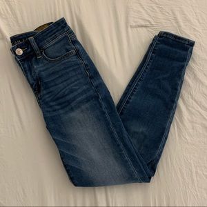 American Eagle High Waisted Jegging- Fresh Bright